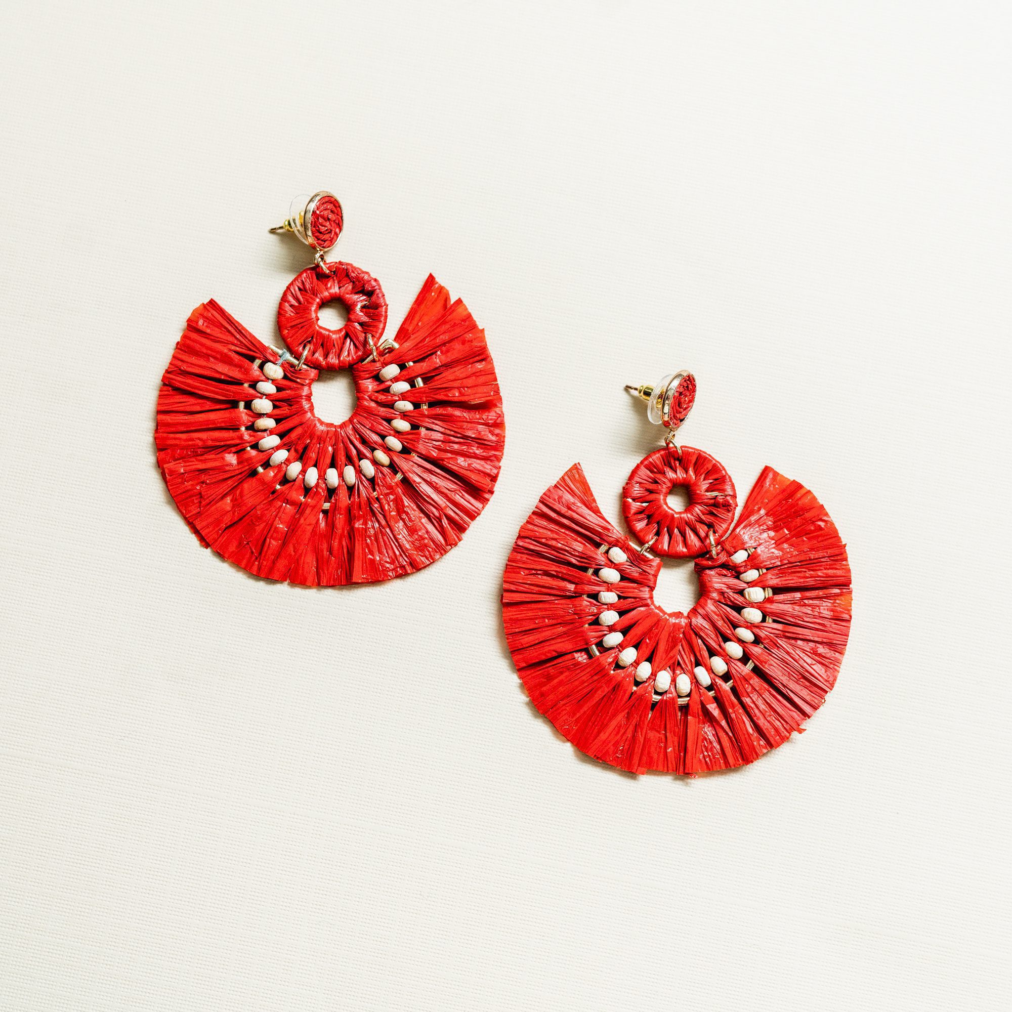 GLOBAL RED FAN EARRINGS - Image 2
